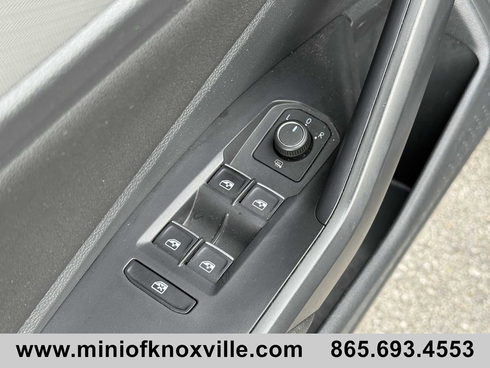 Used 2024 Volkswagen Jetta Sport image 13