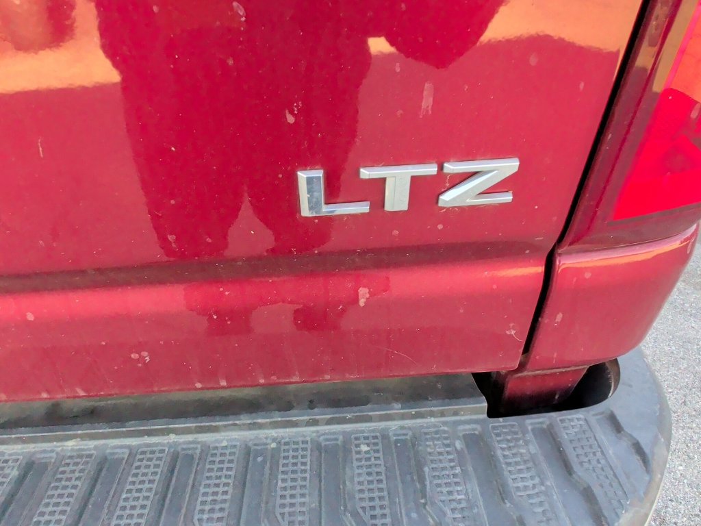 Used 2020 Chevrolet Silverado 2500 LTZ w/ LTZ Plus Package AWD/4WD image 14