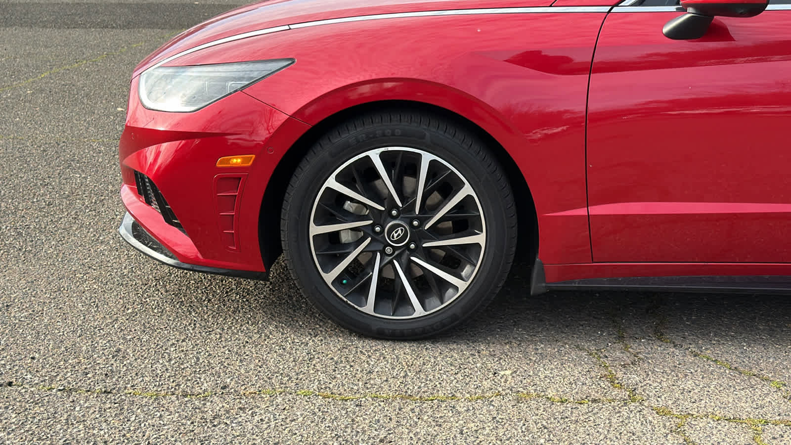 Used 2021 Hyundai Sonata Limited w/ Cargo Package image 9