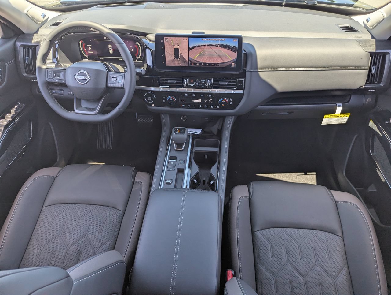 New 2026 Nissan Pathfinder Platinum w/ Accent Package FWD image 26