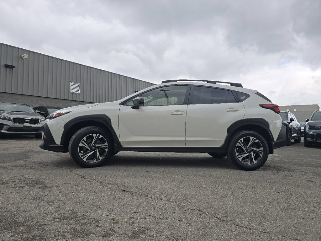 Used 2024 Subaru Crosstrek 2.0i Premium AWD/4WD image 11