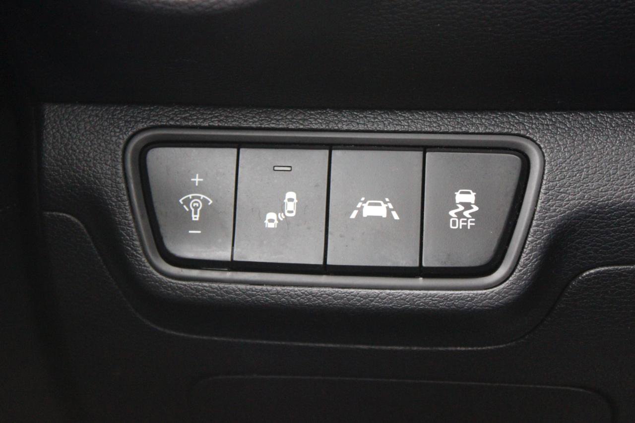 Used 2021 Kia Forte GT image 26