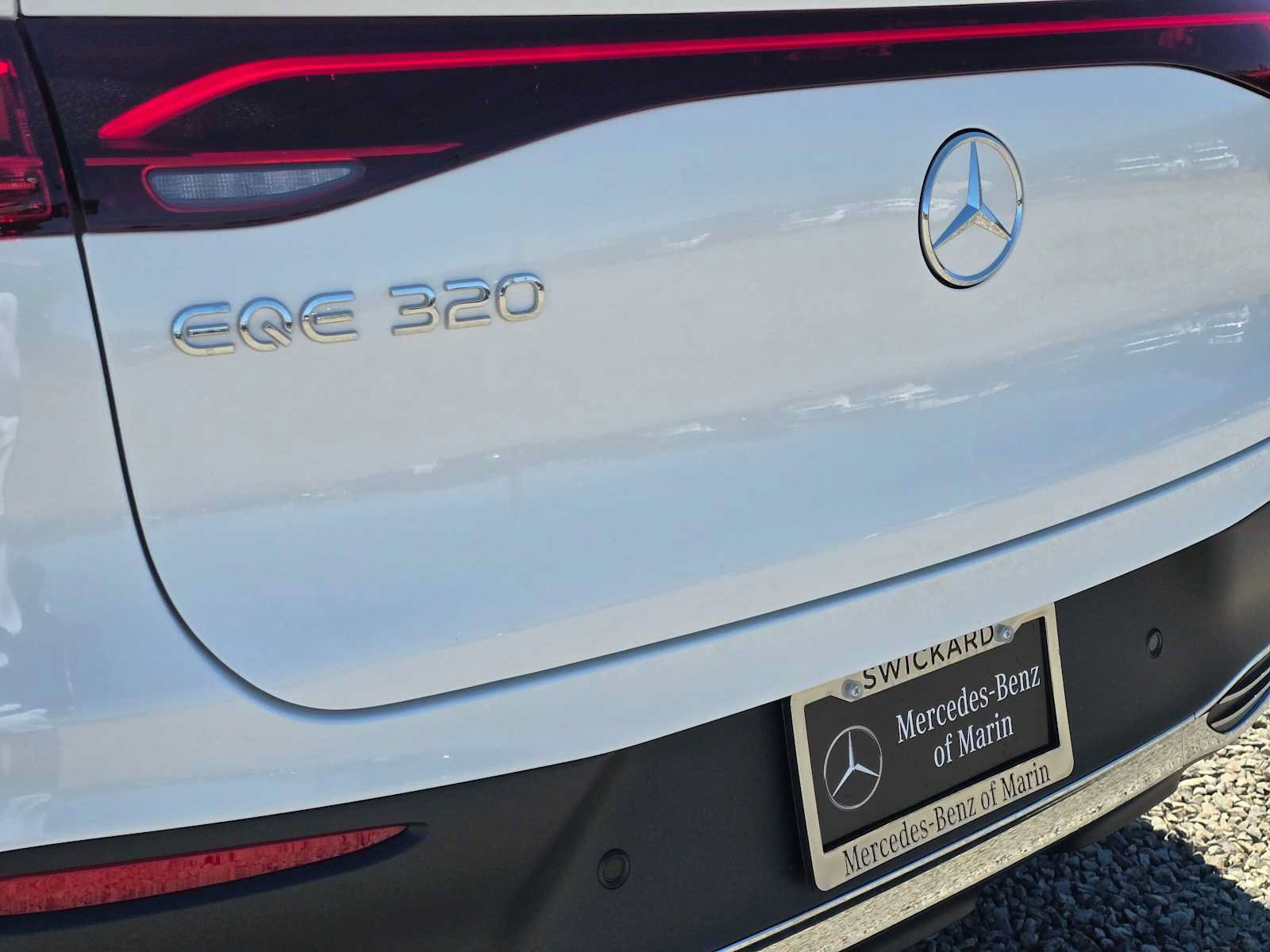 New 2026 Mercedes-Benz EQE 320 4MATIC SUV image 14