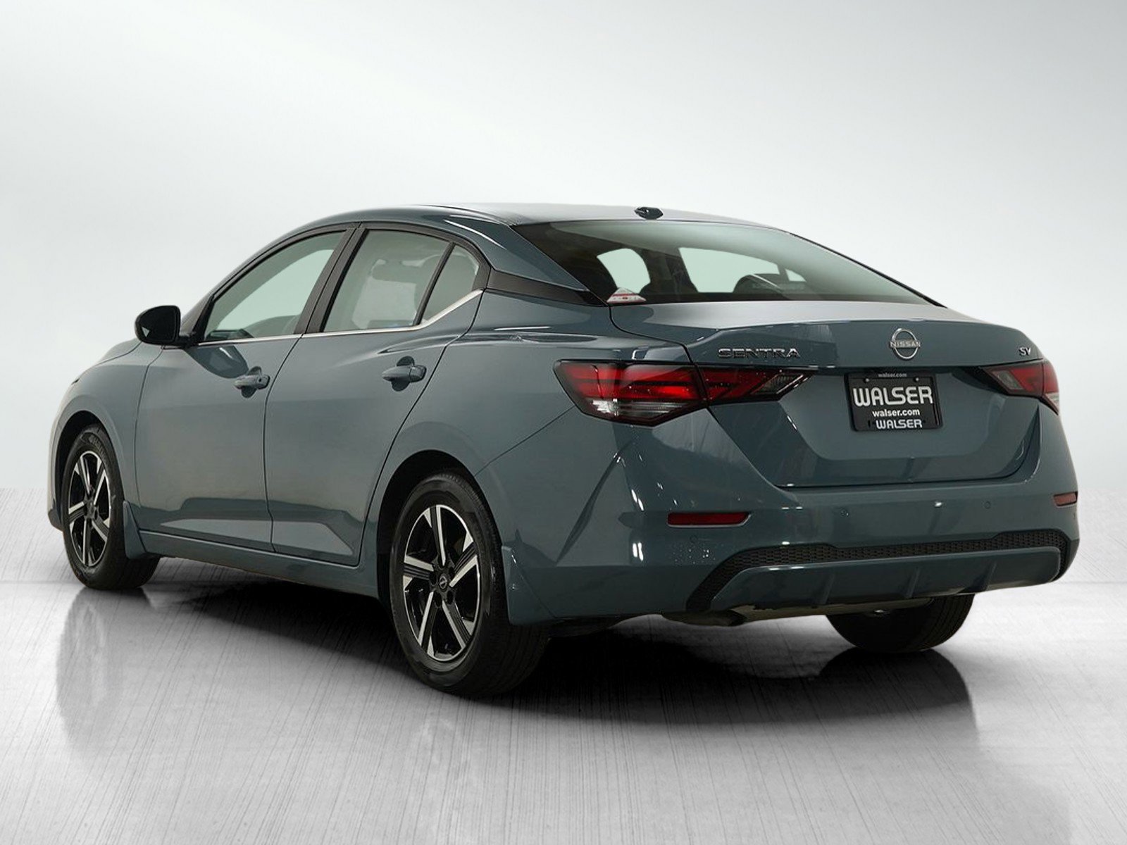 Used 2024 Nissan Sentra SV image 4