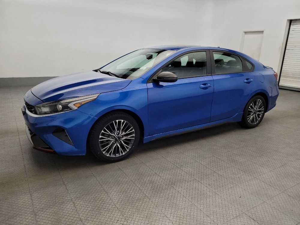 Used 2023 Kia Forte GT-Line w/ GT-Line Premium Package image 2