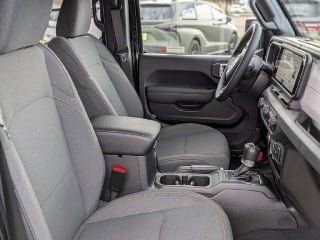 New 2026 Jeep Gladiator Sport image 19