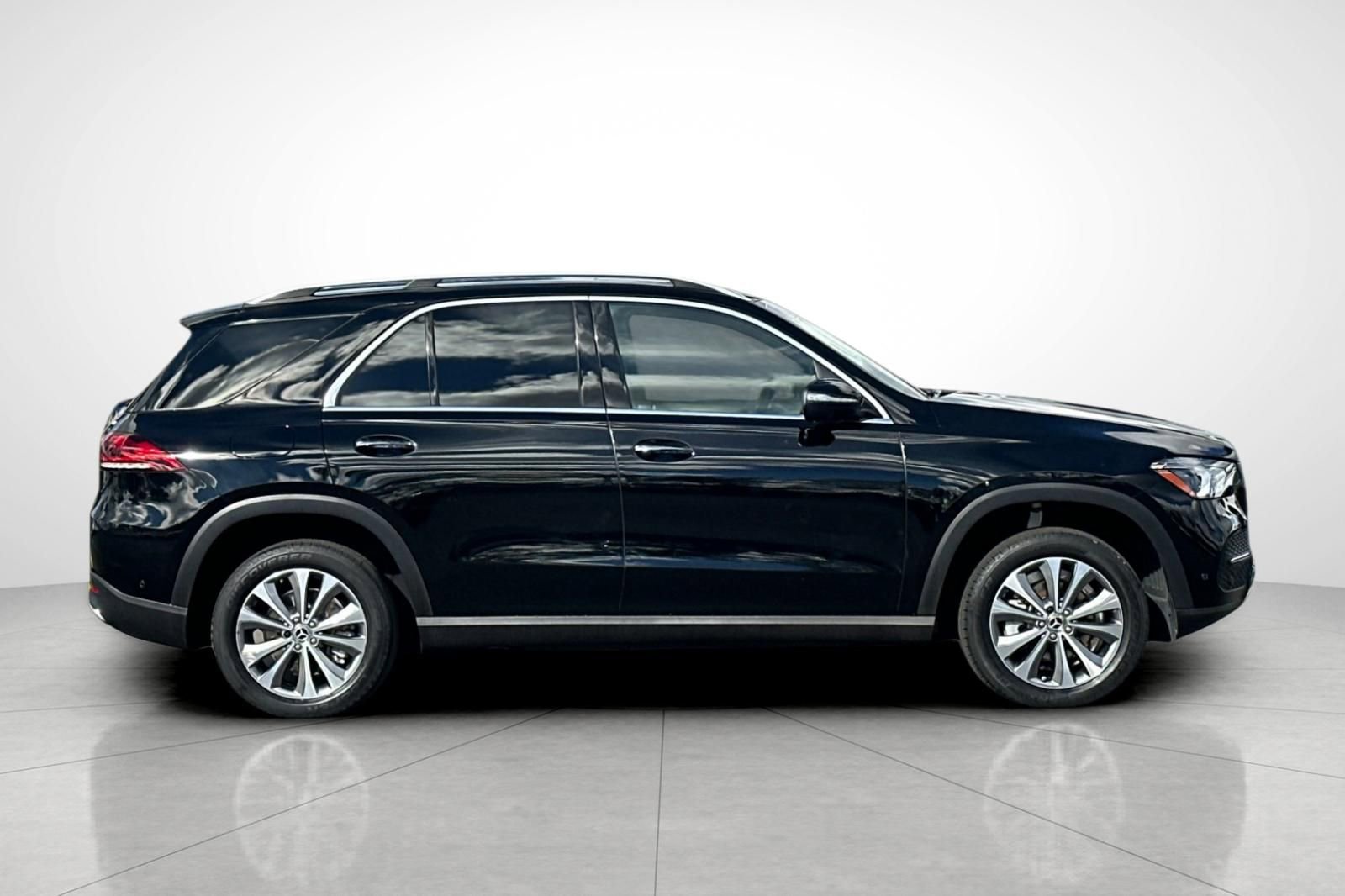 Certified 2023 Mercedes-Benz GLE 350 4MATIC image 25