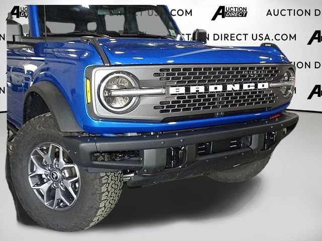 Used 2024 Ford Bronco Badlands image 44