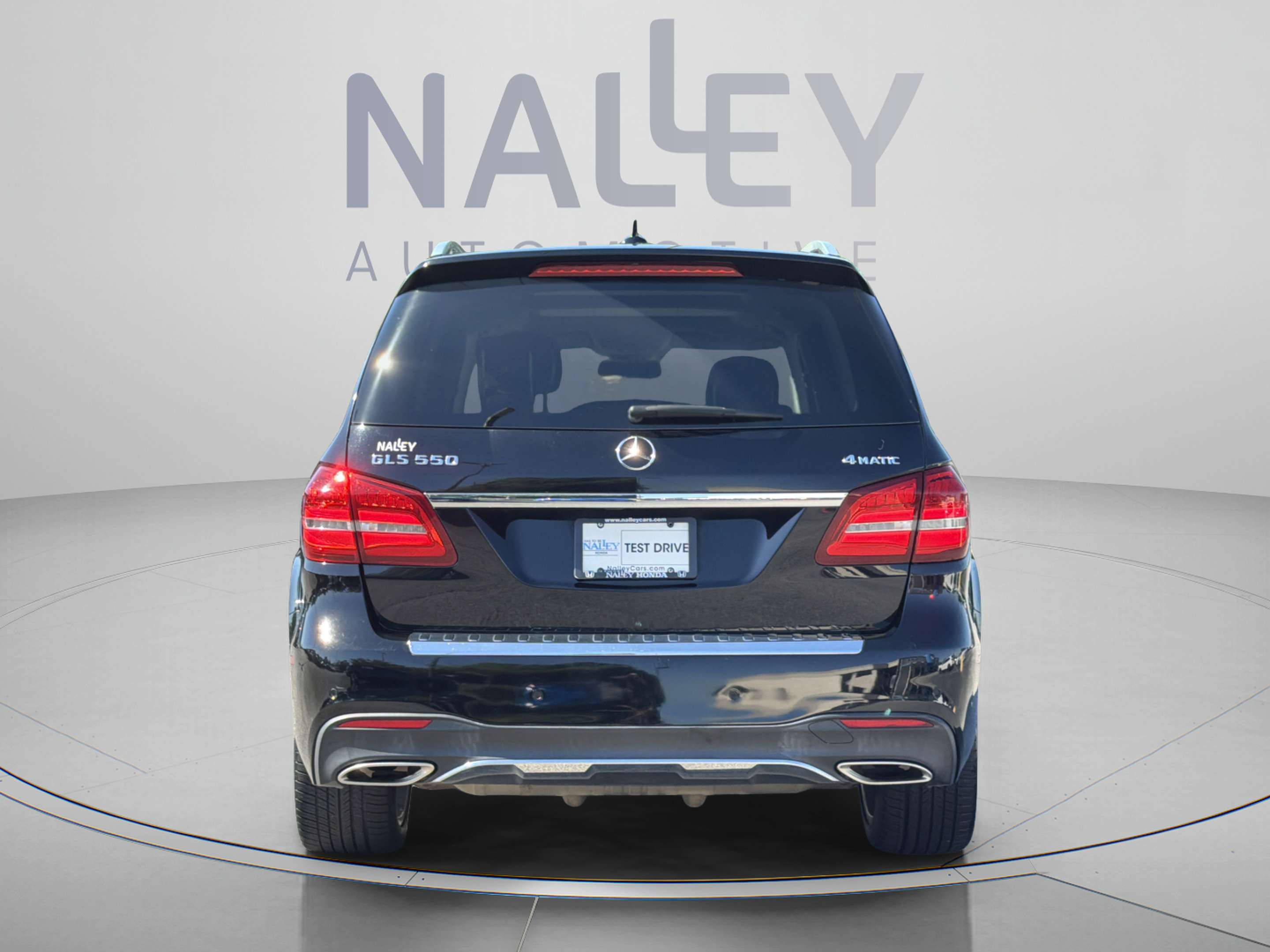 Used 2017 Mercedes-Benz GLS 550 4MATIC image 4