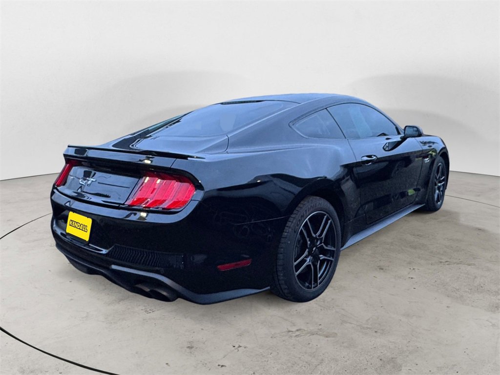 Used 2018 Ford Mustang GT image 4