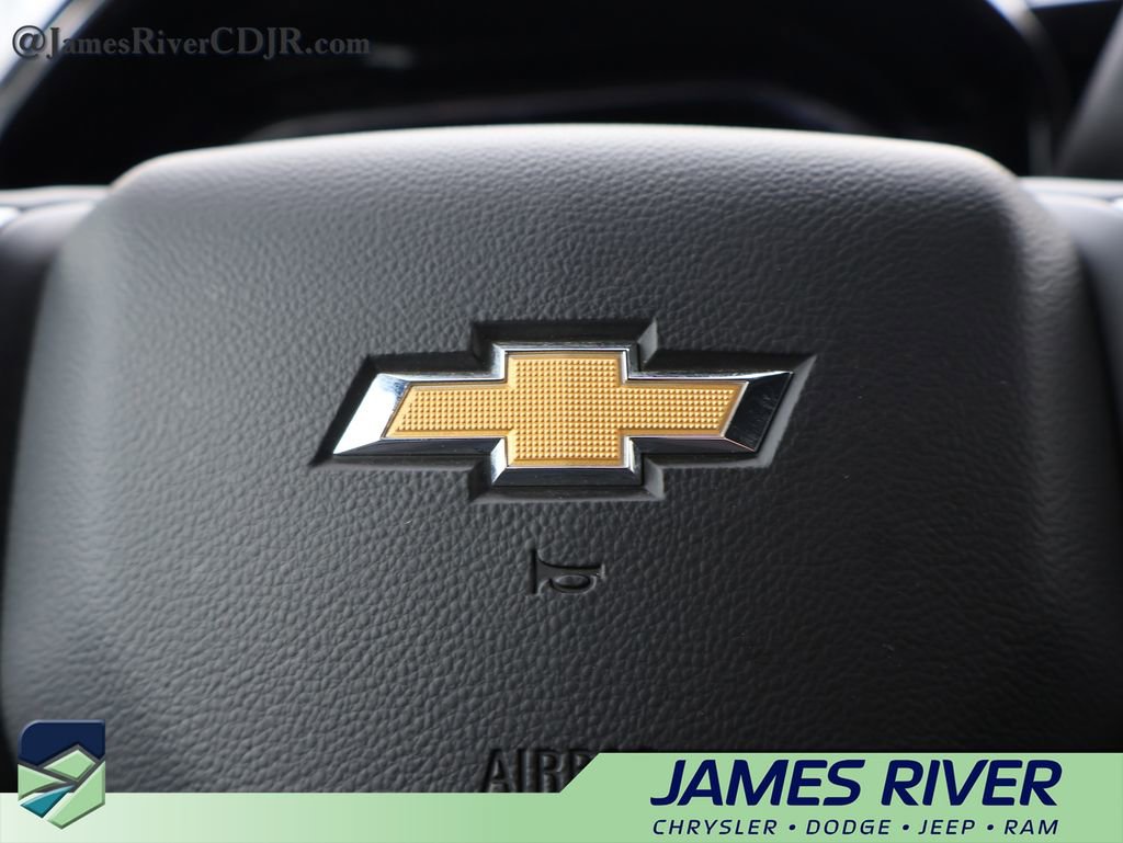 Used 2025 Chevrolet Silverado 2500 LT w/ Convenience Package image 26