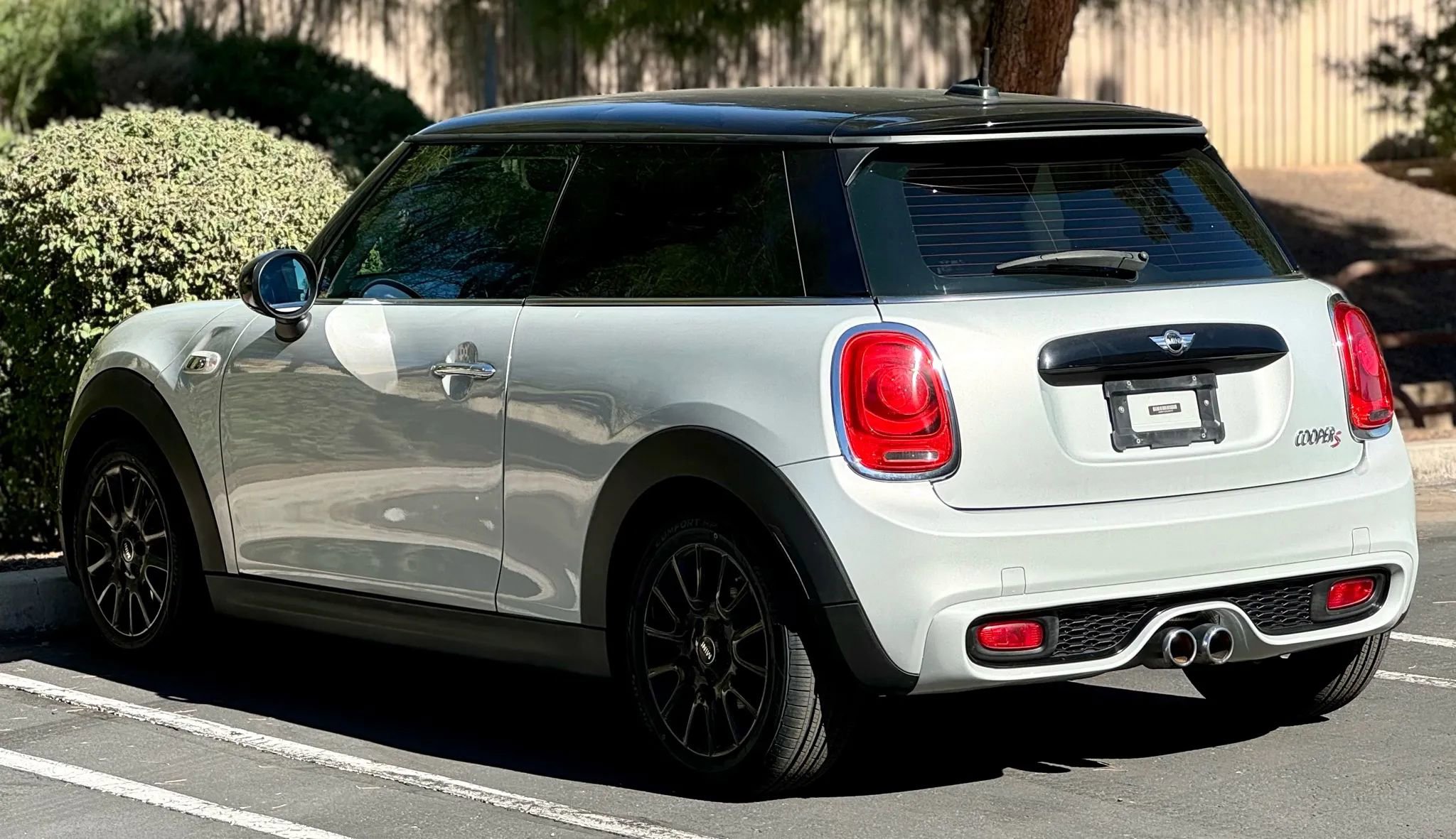 Used 2016 MINI Cooper S image 6