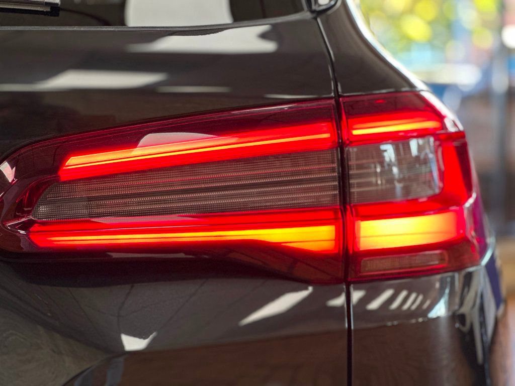 Used 2023 BMW X5 xDrive45e w/ Executive Package image 17