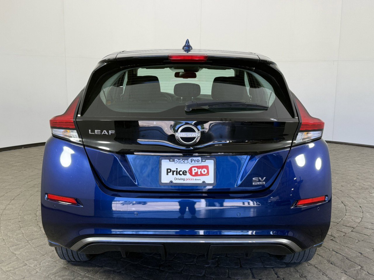Used 2023 Nissan Leaf SV Plus FWD image 6
