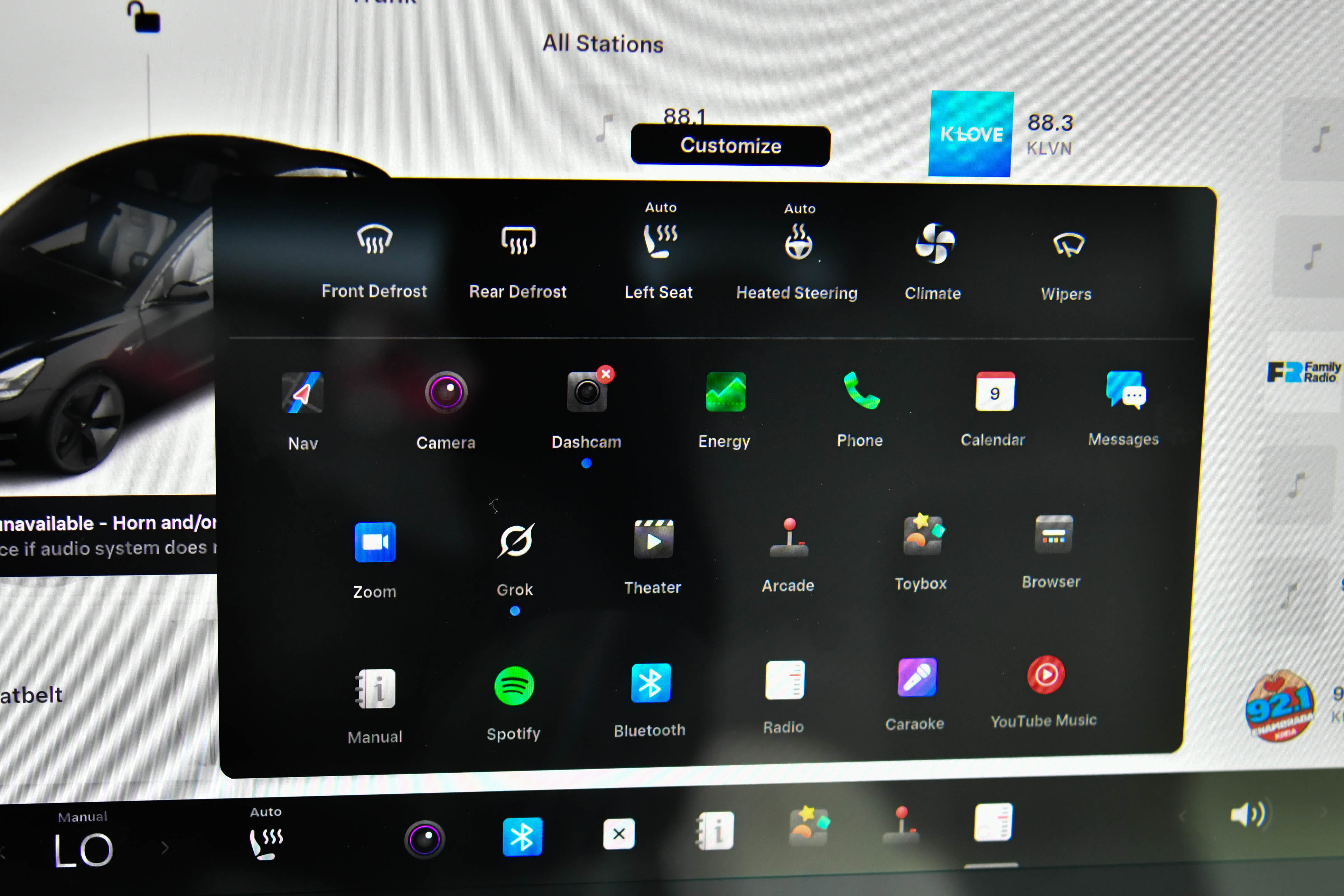 Used 2023 Tesla Model 3 Standard Range image 24