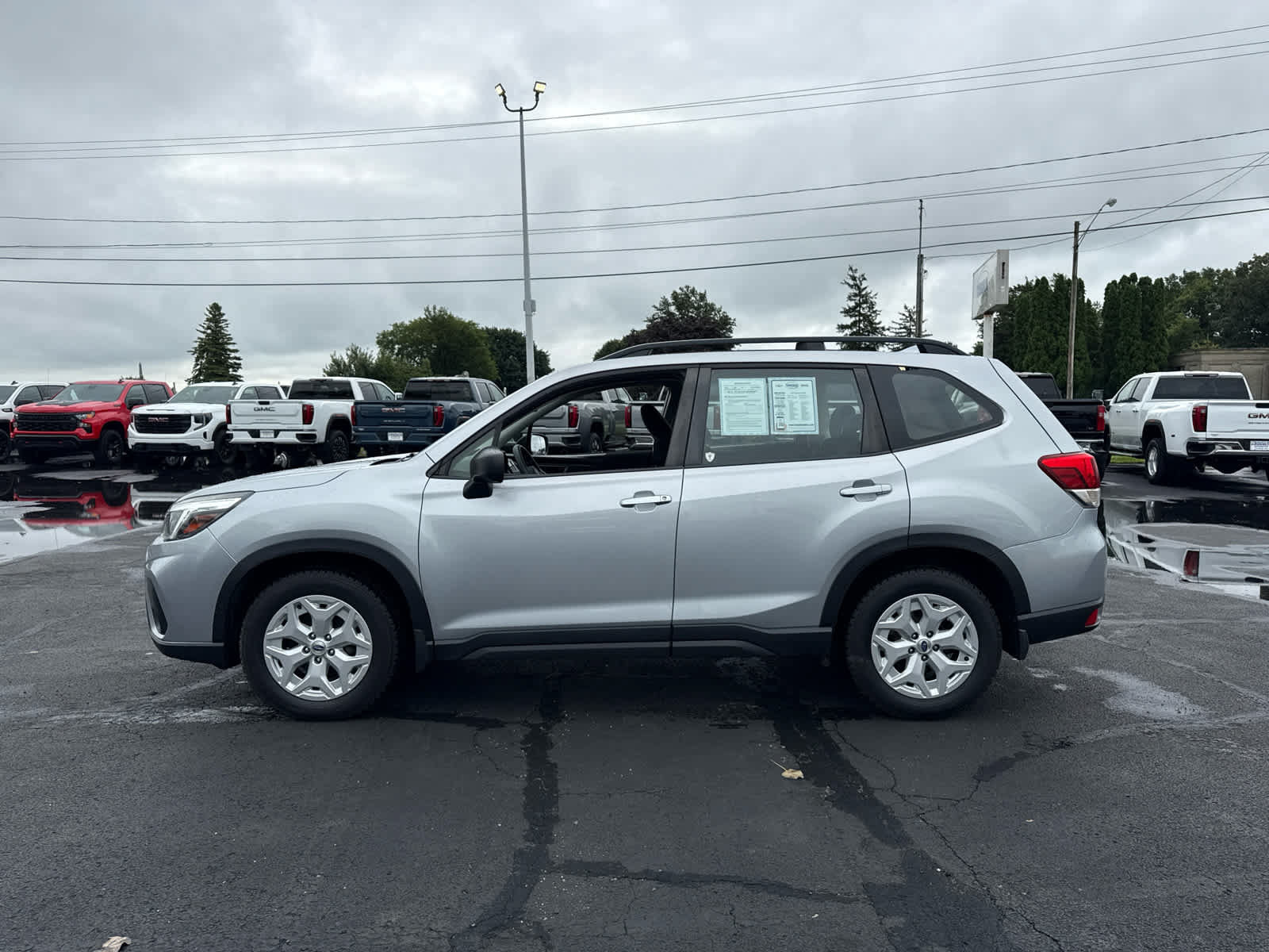 Used 2019 Subaru Forester w/ Alloy Wheel Package AWD/4WD image 2