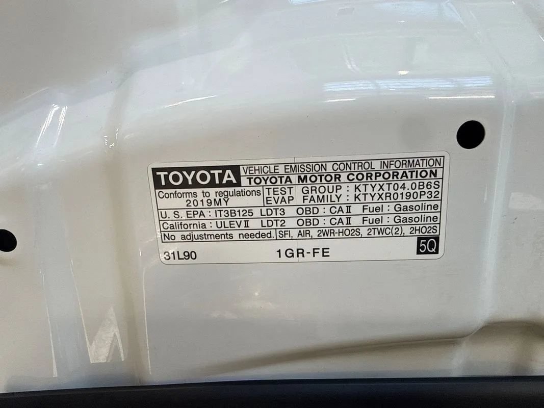 Used 2019 Toyota 4Runner TRD Off-Road AWD/4WD image 85