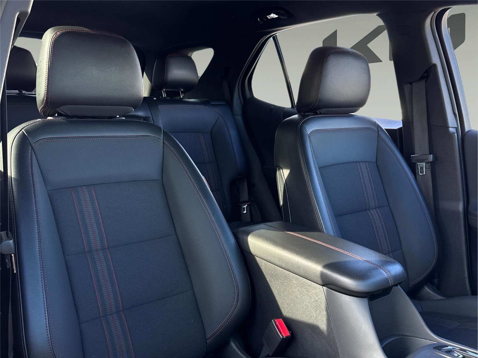 Used 2023 Chevrolet Equinox RS image 22