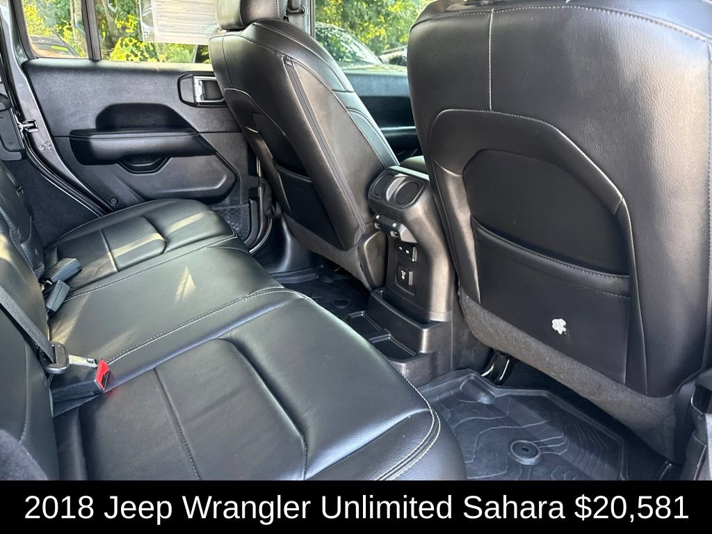 Used 2018 Jeep Wrangler Unlimited Sahara AWD/4WD image 18