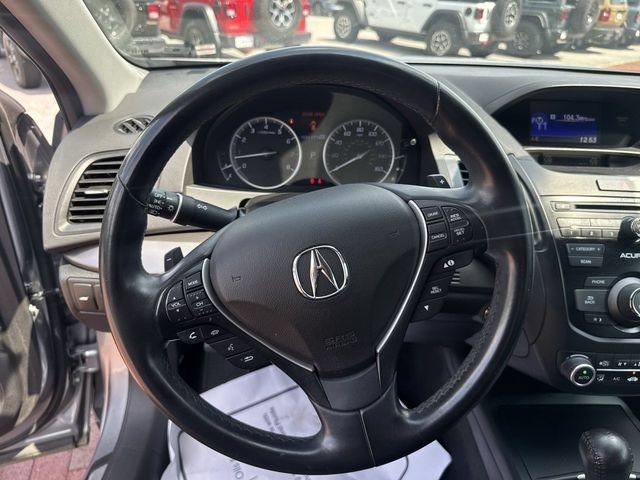Used 2017 Acura RDX w/ AcuraWatch Plus Package FWD image 15