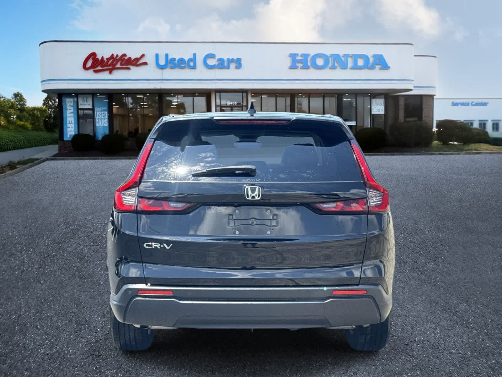 Used 2023 Honda CR-V EX-L image 4