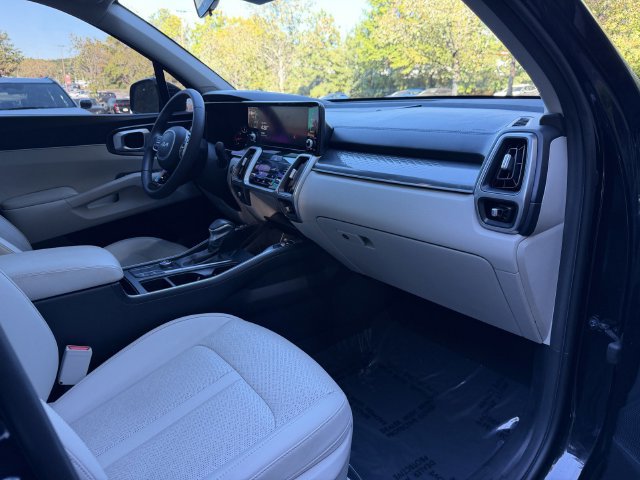 Certified 2023 Kia Sorento S w/ Panoramic Sunroof Package FWD image 37