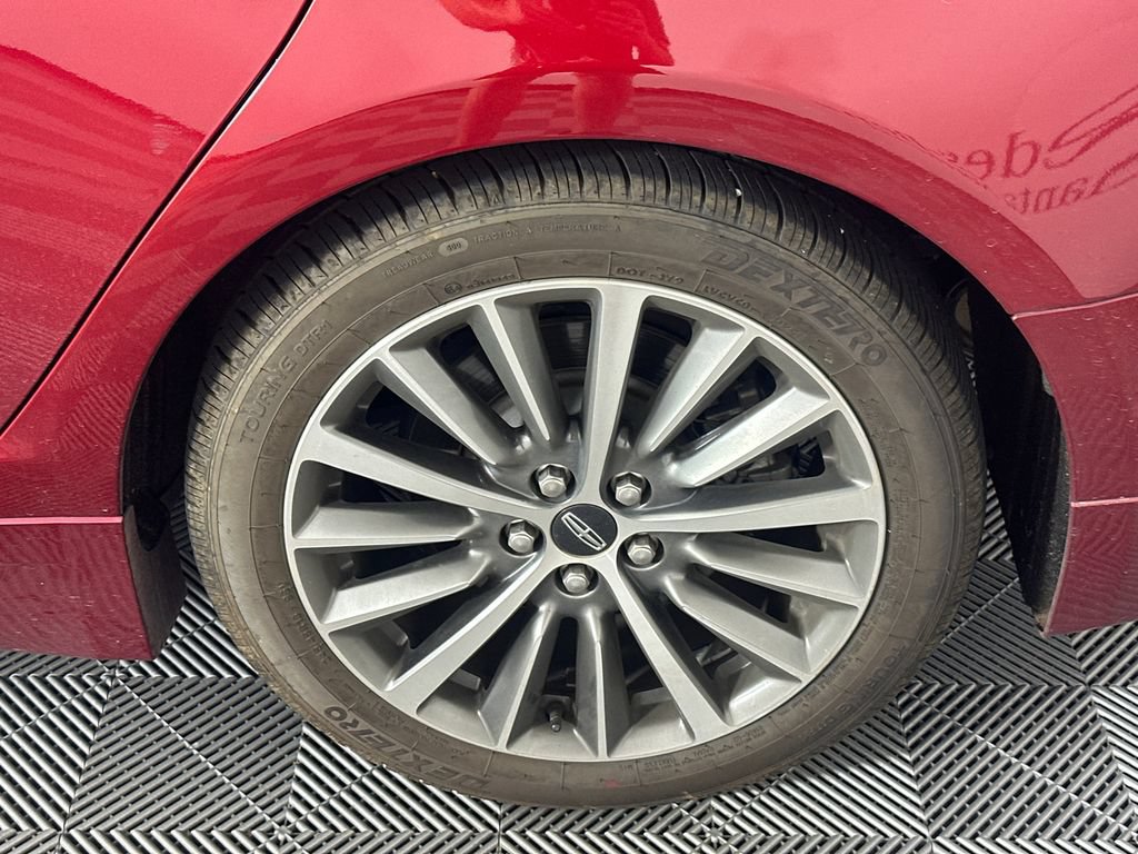Used 2018 Lincoln MKZ Select w/ Select Plus Package AWD/4WD image 10