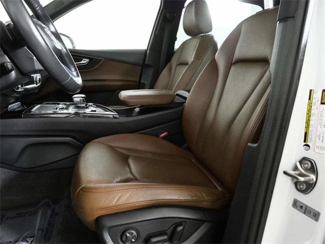 Used 2017 Audi Q7 3.0T Prestige image 17