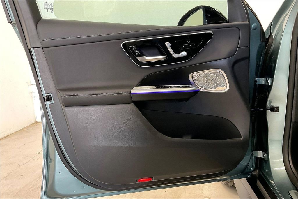 Used 2026 Mercedes-Benz GLC 300 4MATIC image 20