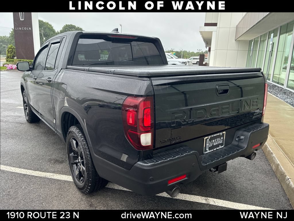 Used 2026 Honda Ridgeline Black Edition image 3