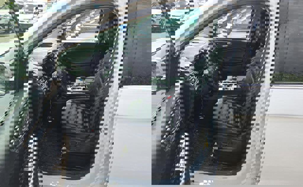 Used 2022 Ford Edge SEL w/ Convenience Package image 3