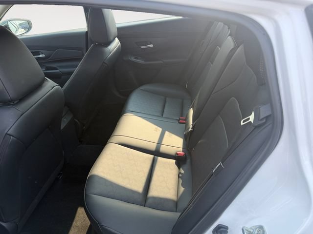 New 2026 Nissan Sentra SR w/ SR Premium Package FWD image 4