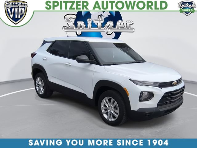 Used 2023 Chevrolet TrailBlazer LS AWD/4WD image 2