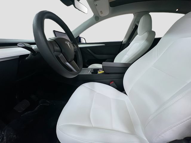 Used 2024 Tesla Model Y Long Range AWD/4WD image 21