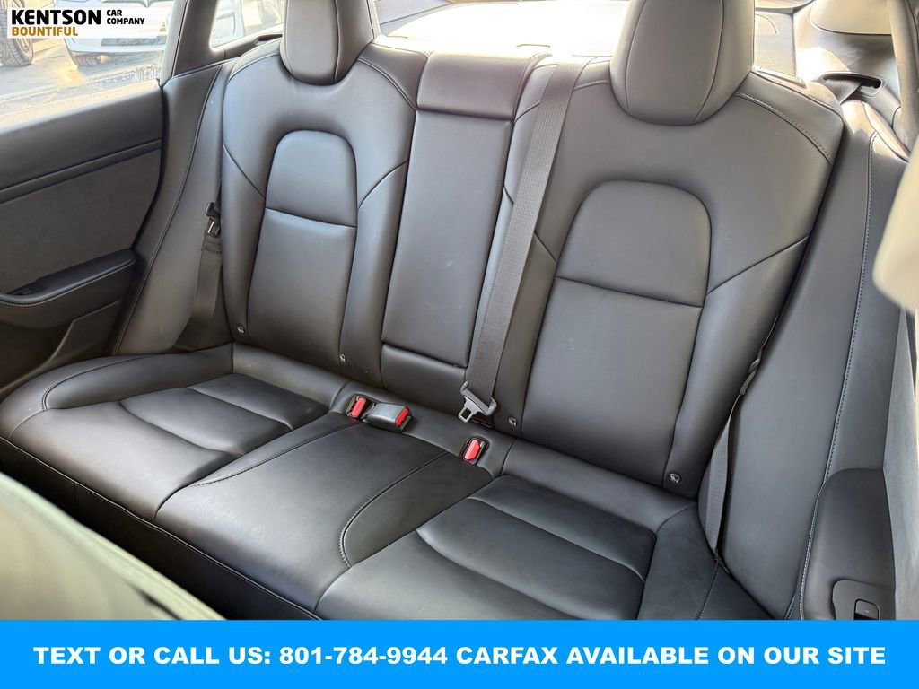 Used 2023 Tesla Model 3 Performance image 32