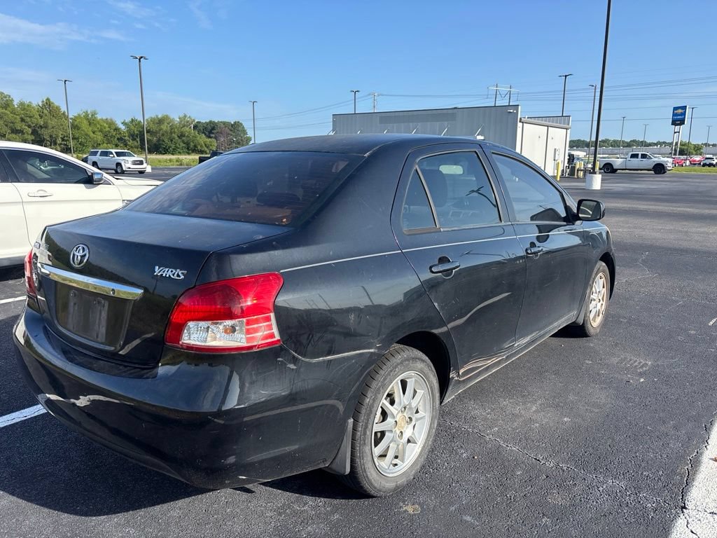 Used 2010 Toyota Yaris Sedan FWD image 5