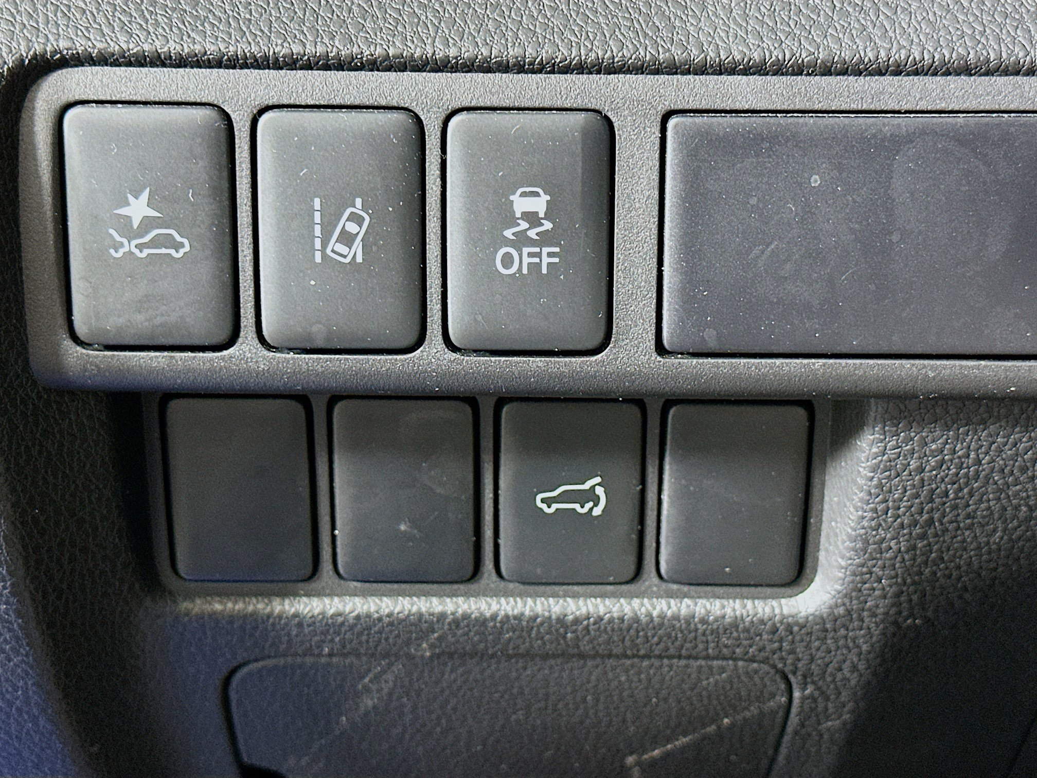 Used 2024 Mitsubishi Eclipse Cross SE AWD/4WD image 17