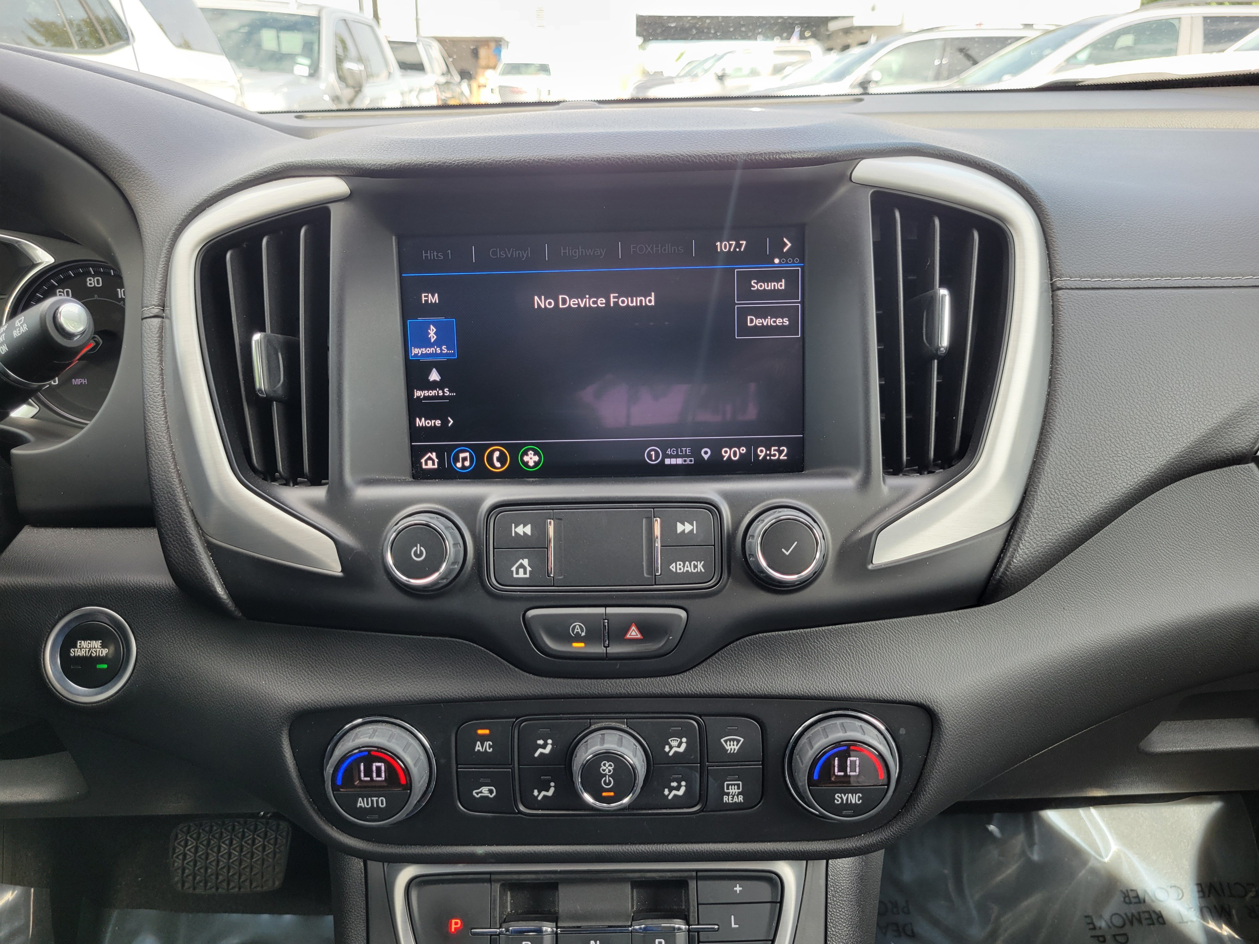 Used 2023 GMC Terrain SLT w/ Tech Package FWD image 22