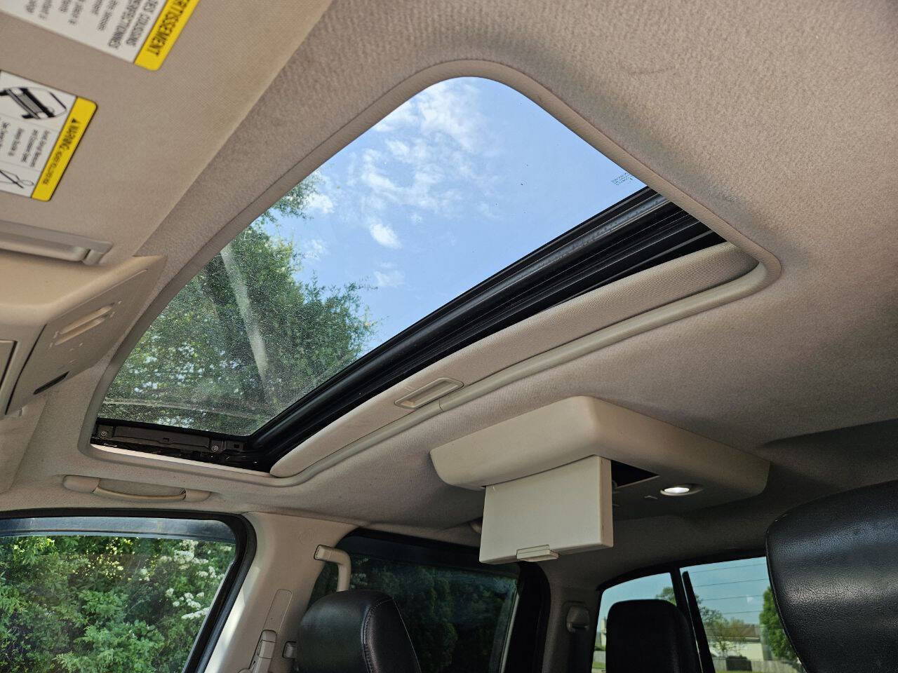 Used 2012 Nissan Titan SL w/ SL Technology Pkg AWD/4WD image 24