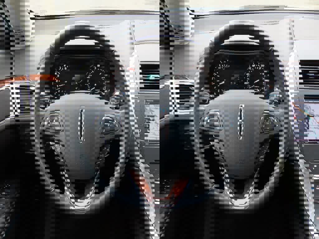 Used 2014 Lincoln MKZ AWD w/ Equipment Group 102A Reserve image 17