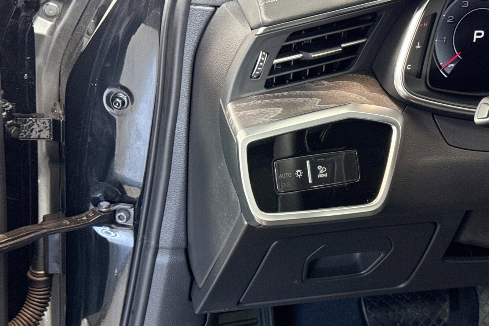 Used 2025 Audi A6 Premium Plus w/ Premium Plus Package image 10