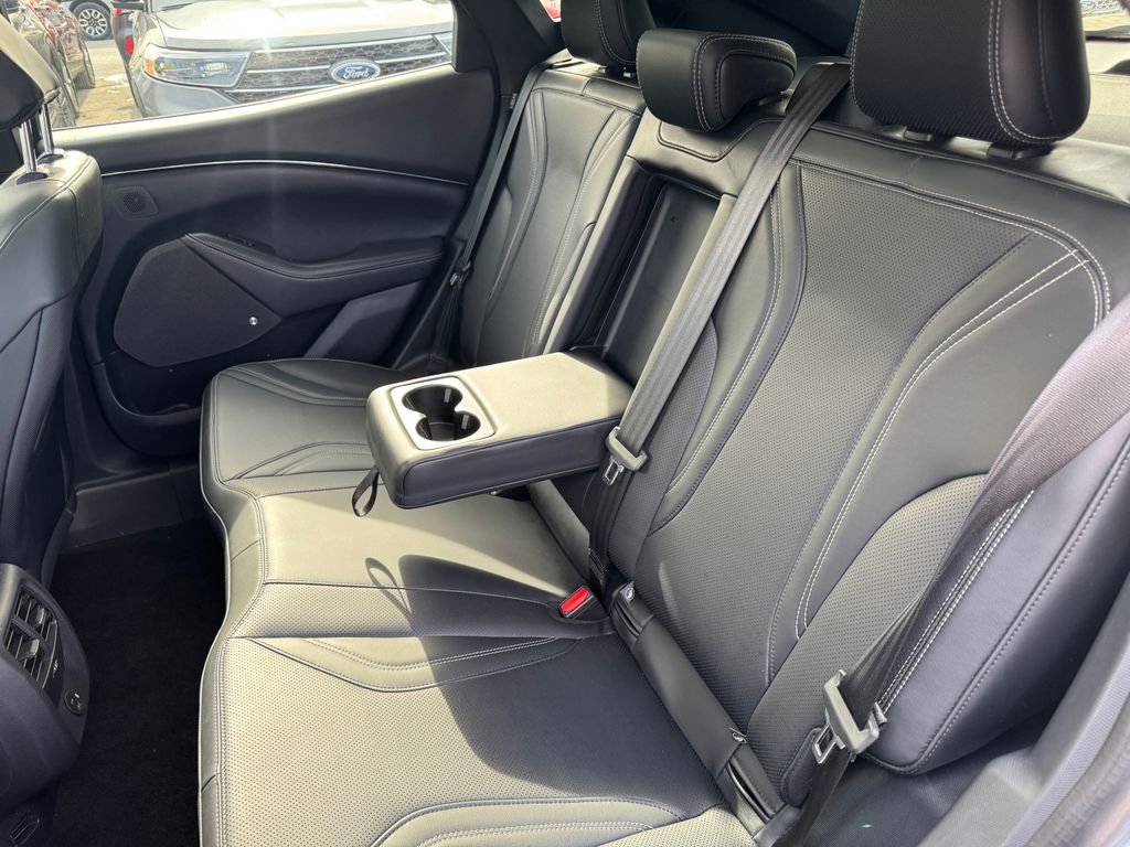 Used 2021 Ford Mustang Mach-E Premium image 36