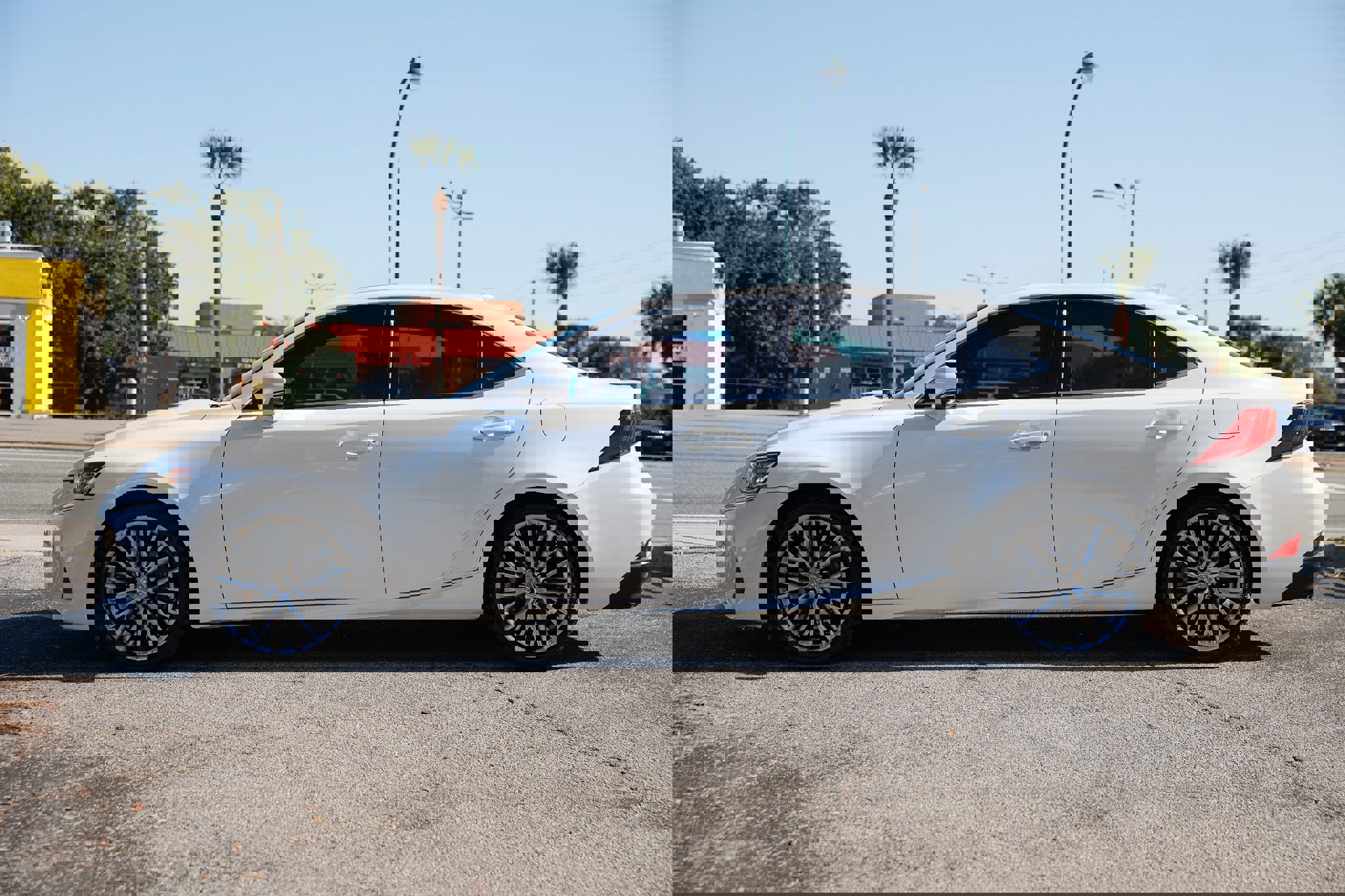 Used 2017 Lexus IS 200t image 8