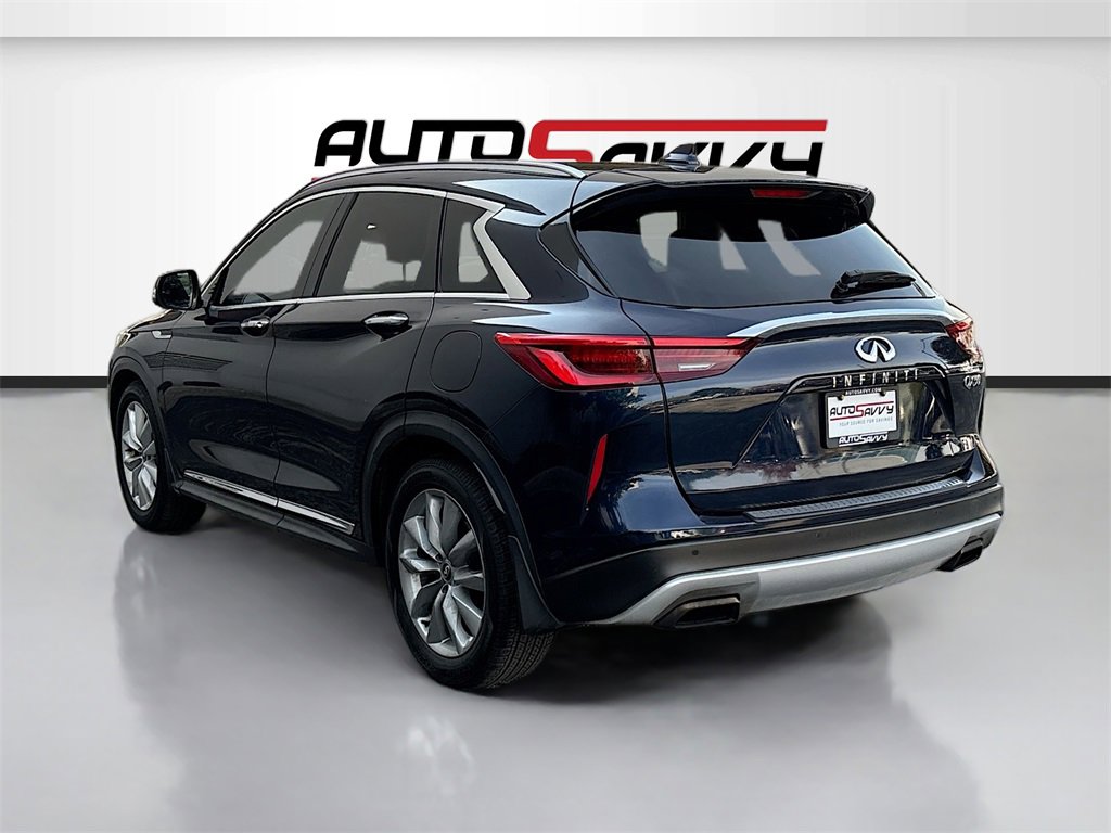 Used 2019 INFINITI QX50 Essential w/ Premium Audio Package image 5