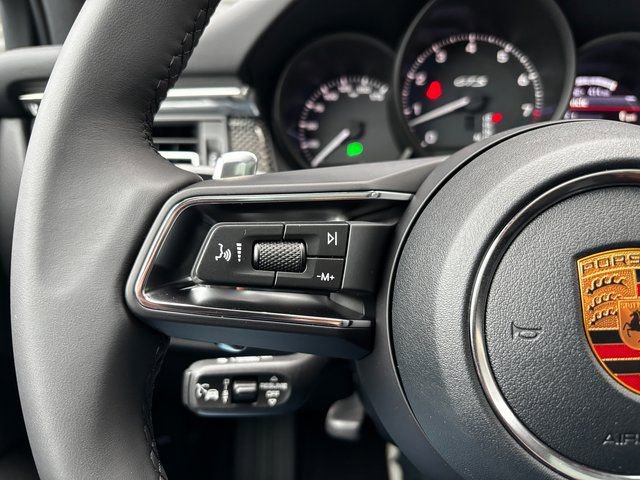 New 2026 Porsche Macan GTS image 15