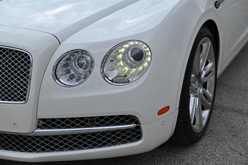 Used 2016 Bentley Flying Spur W12 AWD/4WD image 8