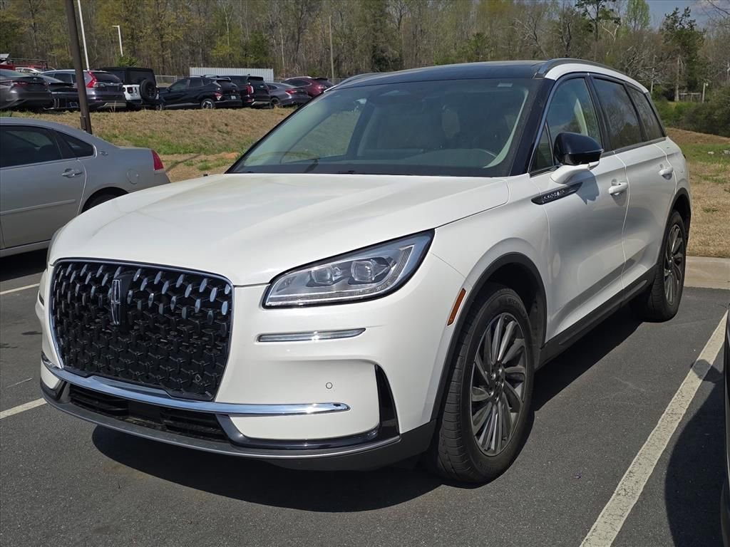 Used 2024 Lincoln Corsair Reserve w/ Equipment Group 201A image 3