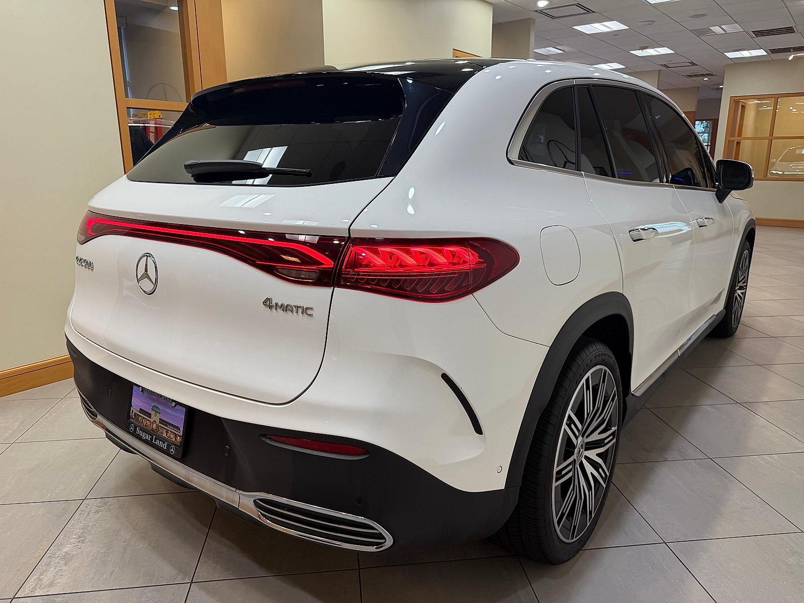 Certified 2023 Mercedes-Benz EQE 500 4MATIC SUV image 6