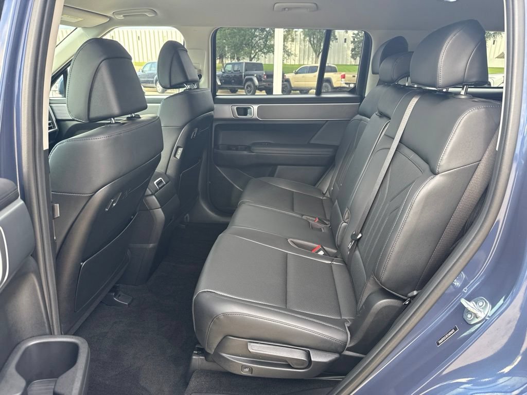 Used 2026 Hyundai Santa Fe SEL AWD/4WD image 9