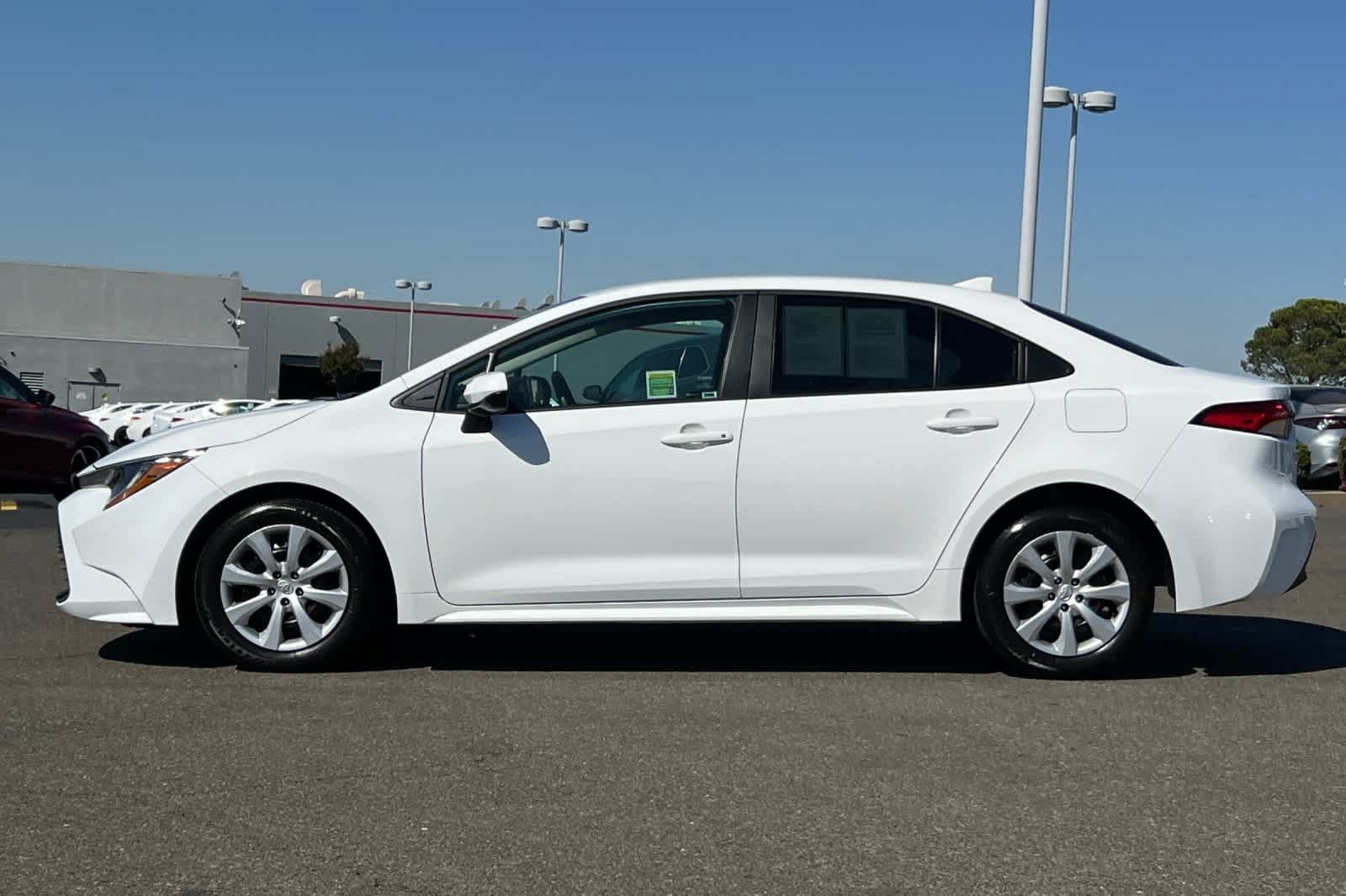 Certified 2025 Toyota Corolla LE FWD image 9
